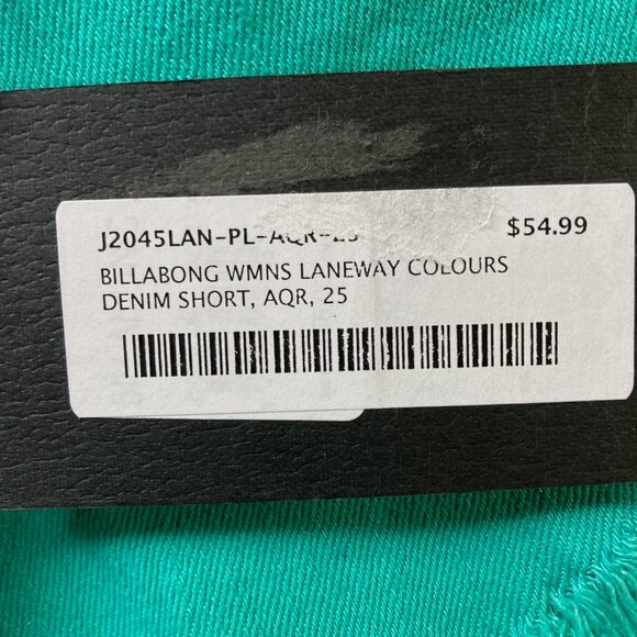 #148 Women's NWT Green Billabong Cut off Shorts, Size 25 - Picture 4 of 6